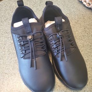 NWOT Clove Medical Shoes Size 7.5 Black